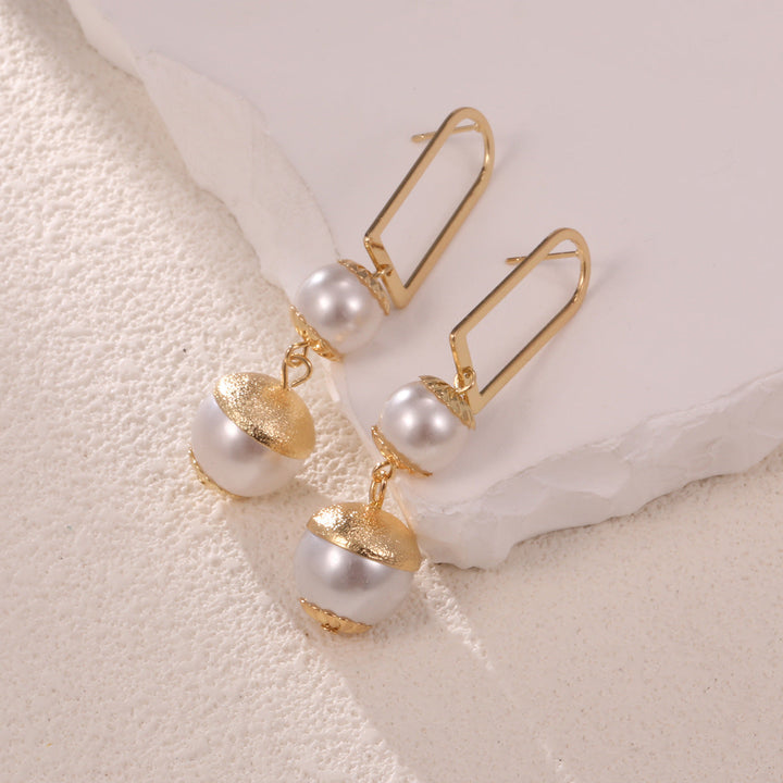 Women's earrings with elegant pearl design Nin Boutique