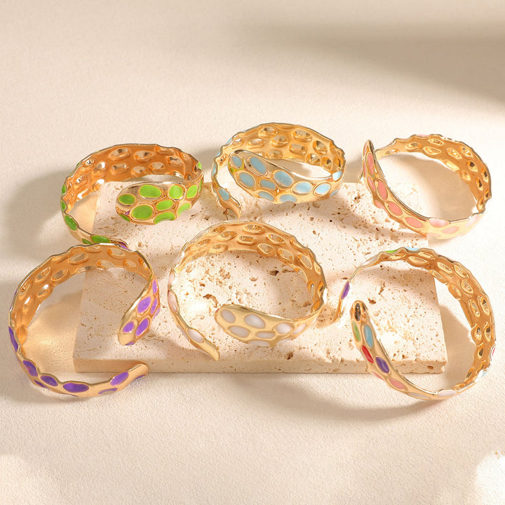 Women Open Bangle in Elegant Snake Design Nin Boutique