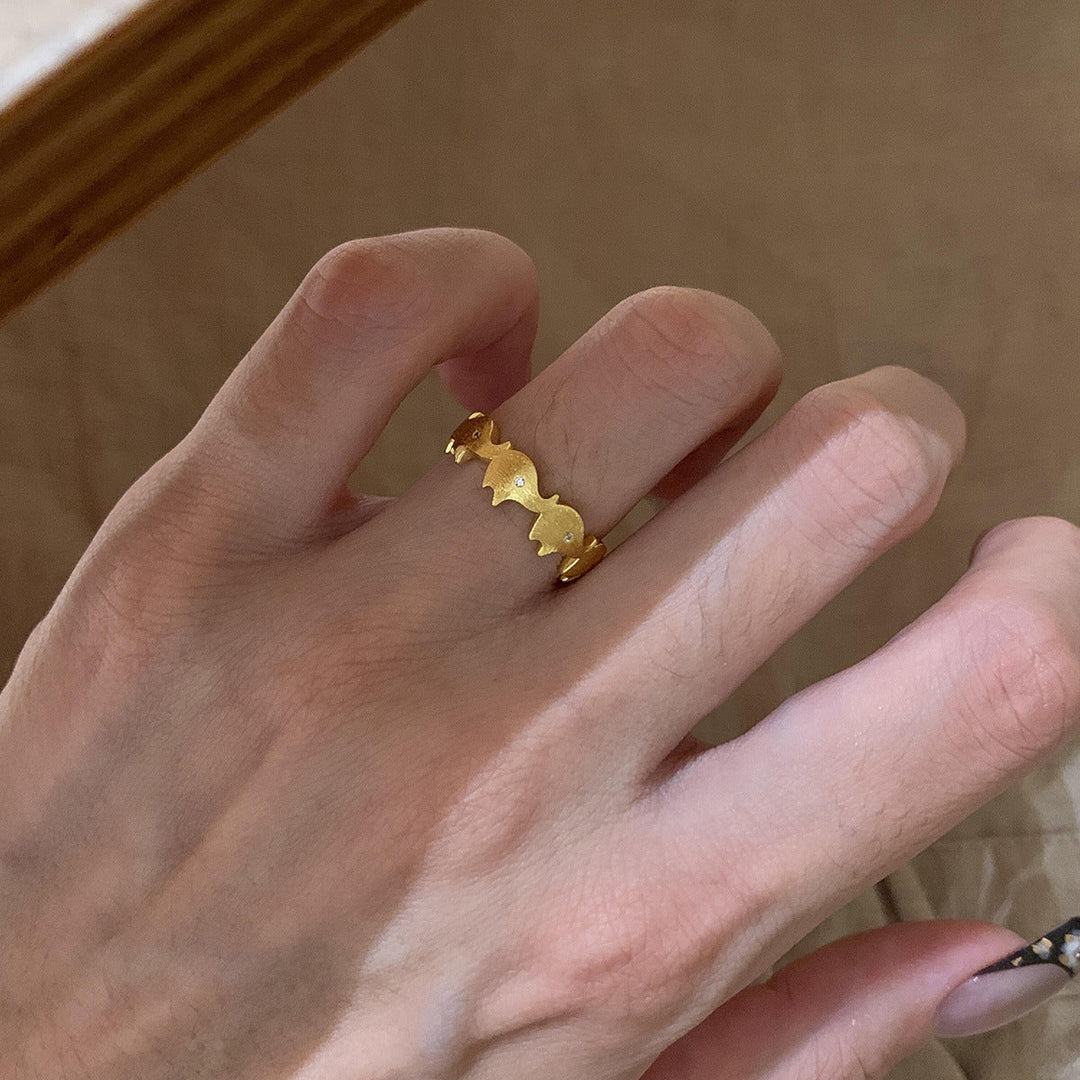 Women's ring with playful animal motif made of high-quality material Nin Boutique