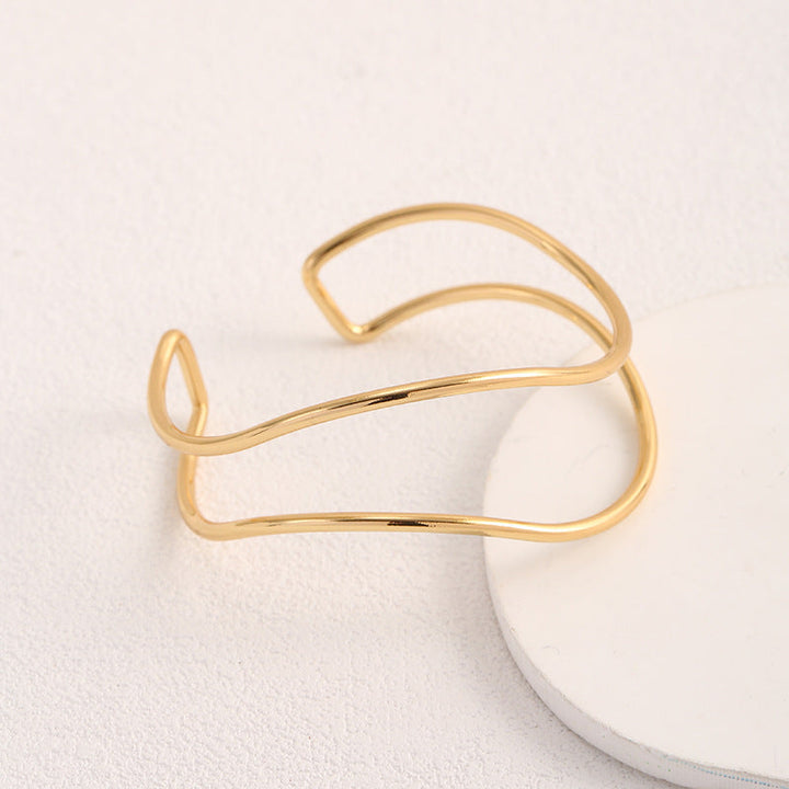 Women's Open Bangle in Minimalist Design Nin Boutique