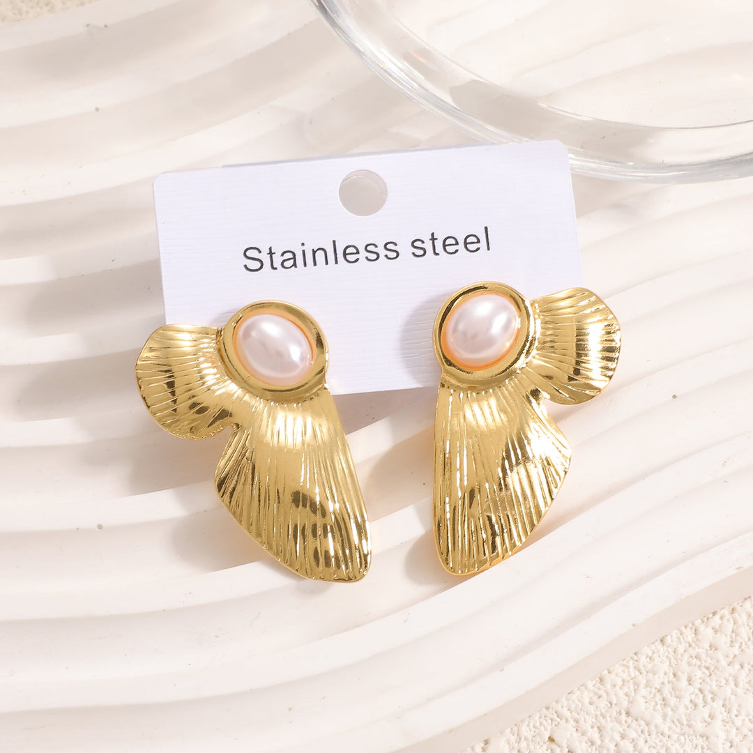 Women’s earrings in stylish heart design Nin Boutique