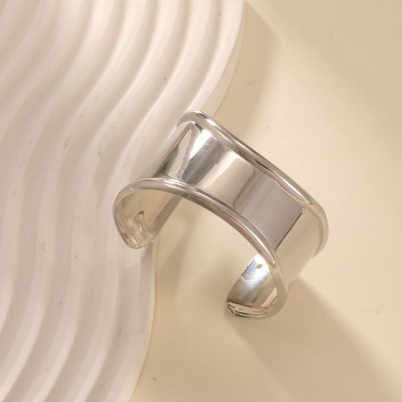 Women Open Bangle with High-Quality Structure and Shiny Surface Nin Boutique