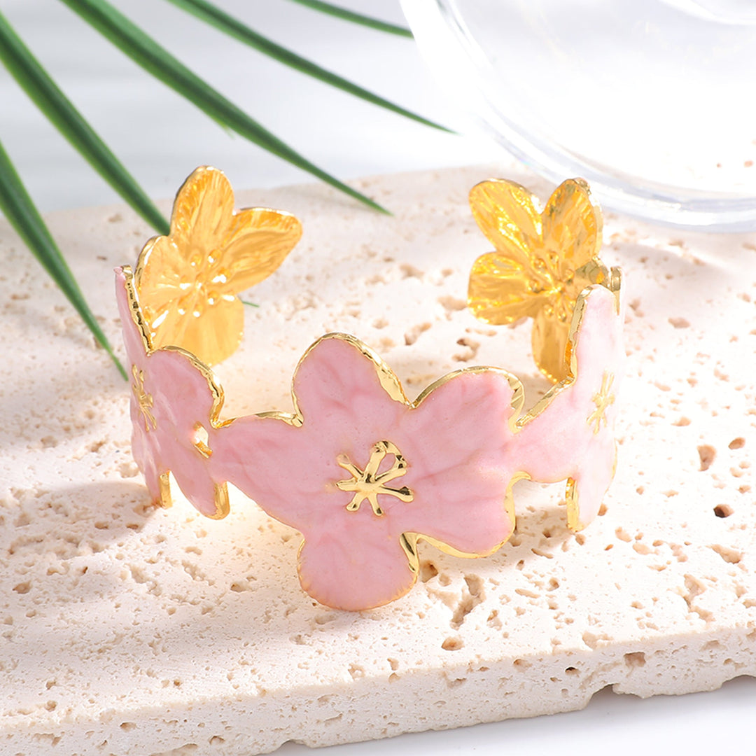 Women's cuff bracelet with floral designs Nin Boutique
