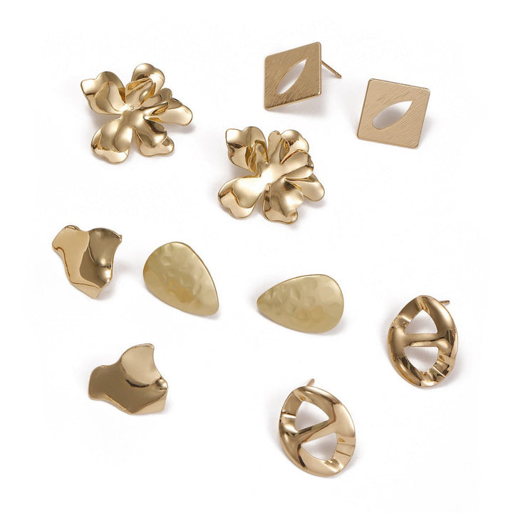 Women's earrings in intricate flower design Nin Boutique