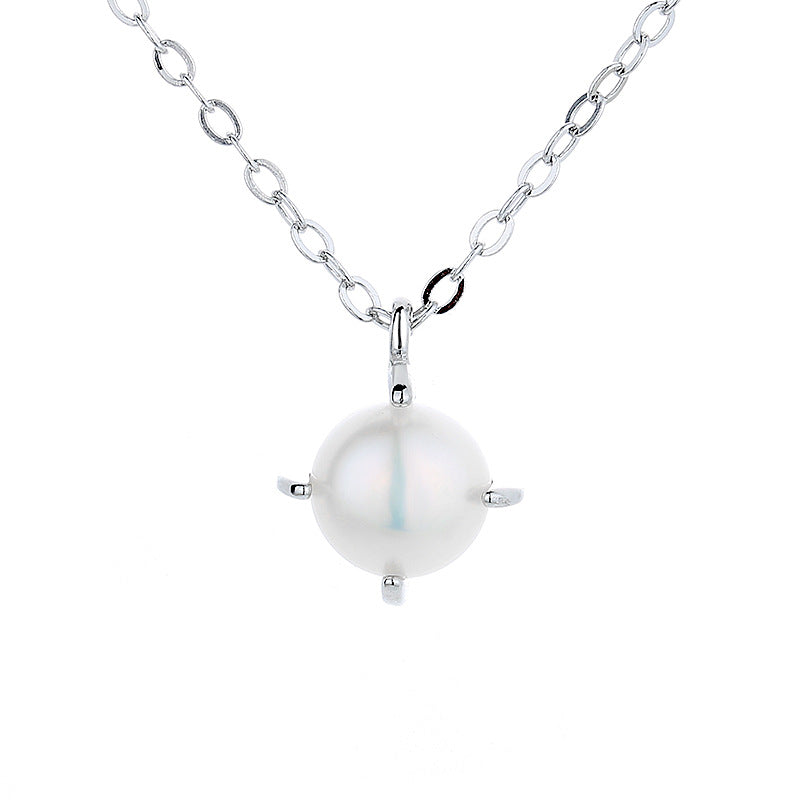 Women's necklace with elegant pearl design and fine gold pendant Nin Boutique