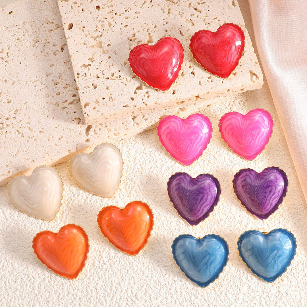 Women’s stud earrings with intricate heart design made of high-quality epoxy resin Nin Boutique