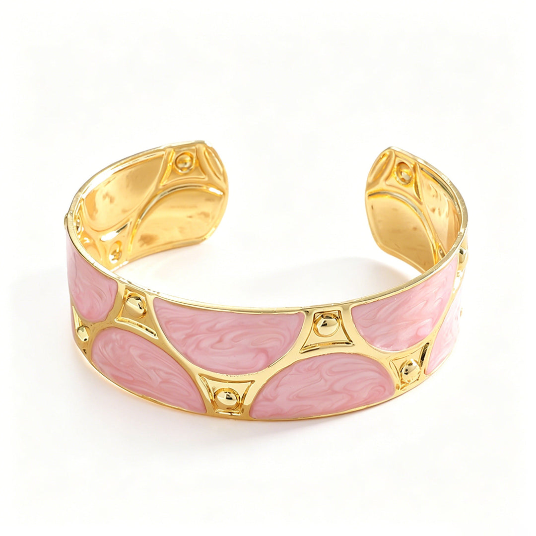 Ladies' bracelet with intricate design Nin Boutique