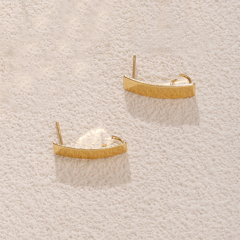 Ladies earrings in artistic face design Nin Boutique