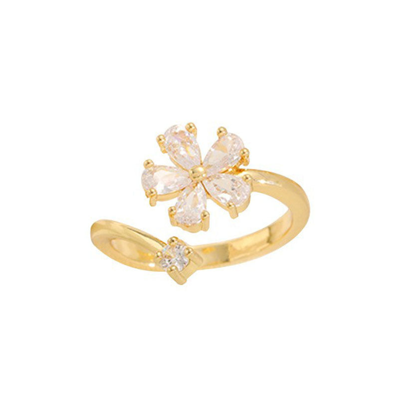 Women's ring with elegant floral design and sparkling zirconia Nin Boutique