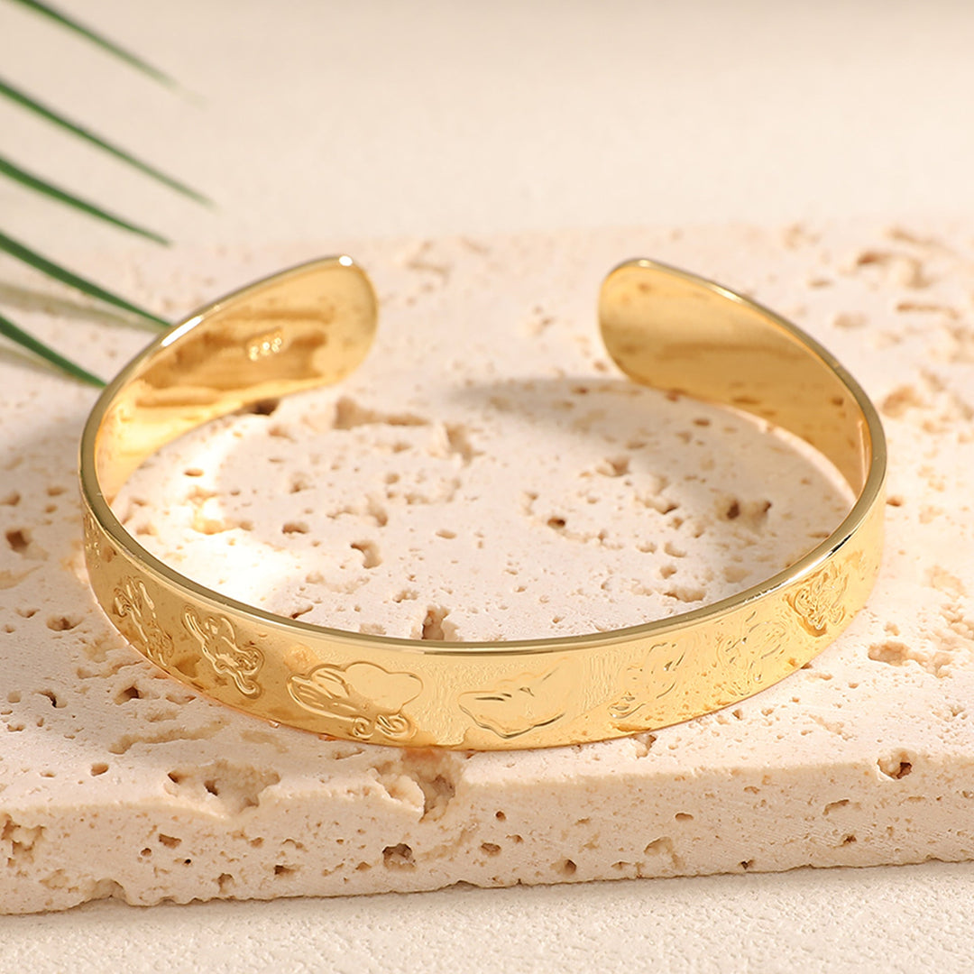 Women's Open Bangle with Artistic Coral Pattern Nin Boutique