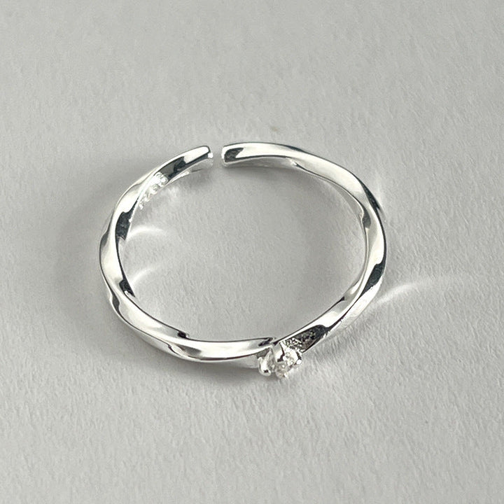 Ladies delicate ring with sparkling zircon Nin Boutique