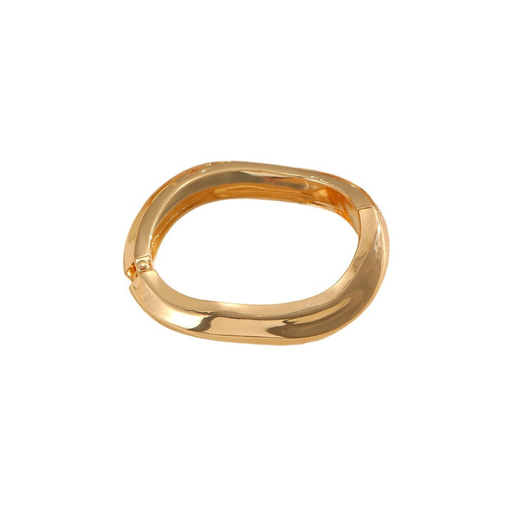 Women's Open Bangle with Modern, Elegant Design Nin Boutique