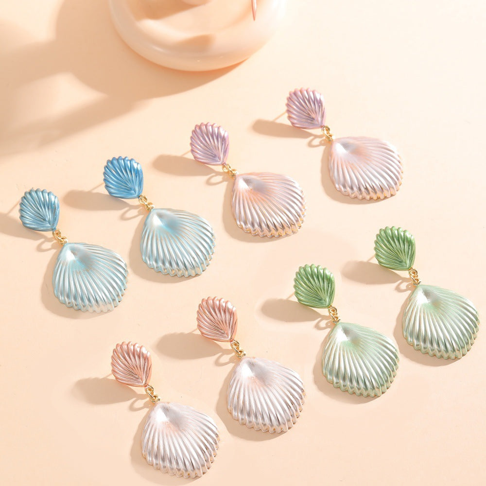Women's earrings in maritime shell design Nin Boutique