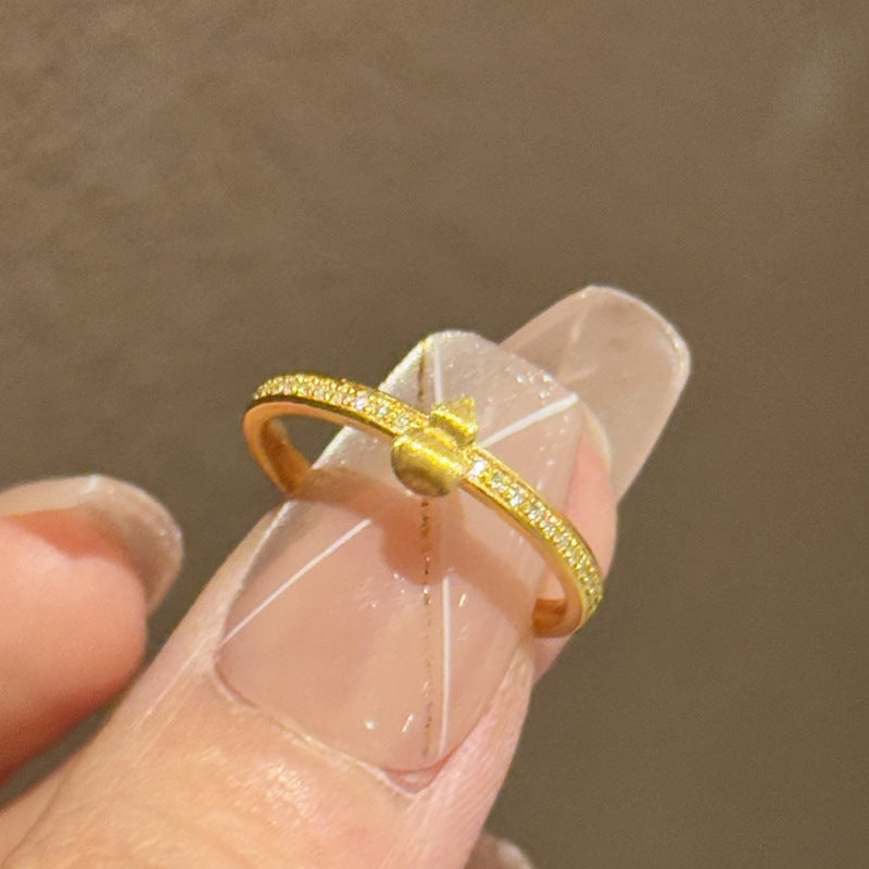 Ladies Open Ring with Elegant Detail Nin Boutique