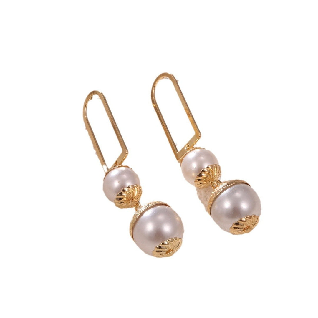 Women's earrings with elegant pearl design Nin Boutique