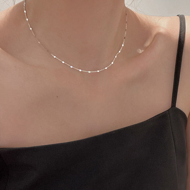 Ladies necklace with elegant link design and sparkling accents Nin Boutique