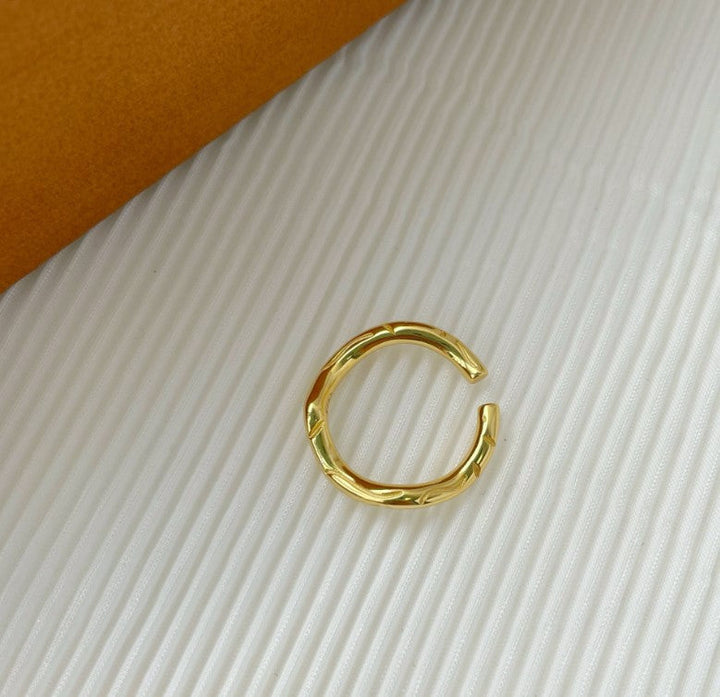Women's open ring with elegant, decorative design Nin Boutique