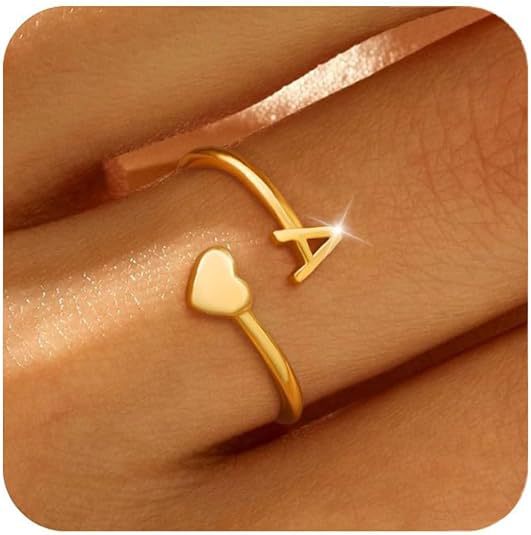 Women's ring with personalized heart and letter pendant Nin Boutique