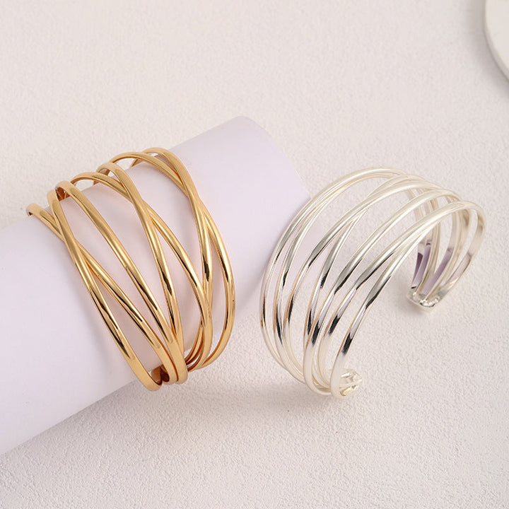 Women Open Bangle with Artistic Spiral Design Nin Boutique