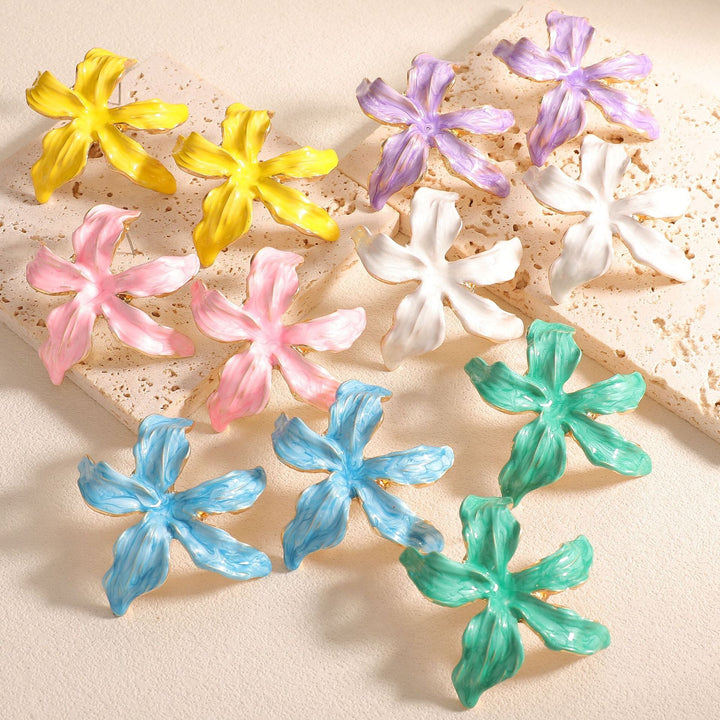 Women's earrings with artistic floral design Nin Boutique