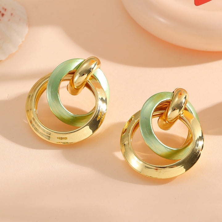 Ladies earrings with innovative knot design Nin Boutique