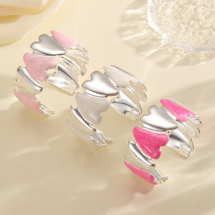 Women's Open Bangle with Modern Design Nin Boutique