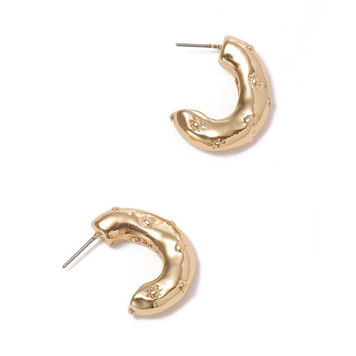 Ladies earrings in artistic flower design Nin Boutique