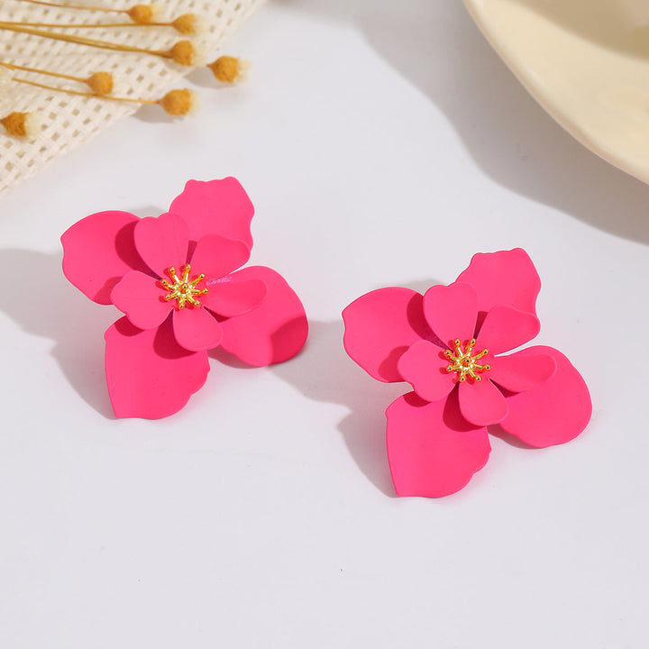 Women's earrings in creative flower design Nin Boutique