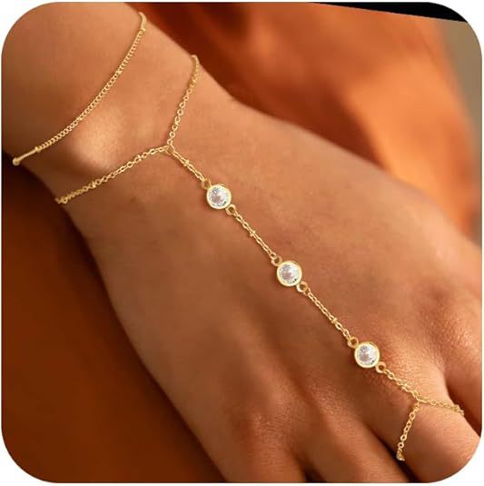Ladies ankle bracelet with sparkling zirconia elements and elegant chain structure Nin Boutique