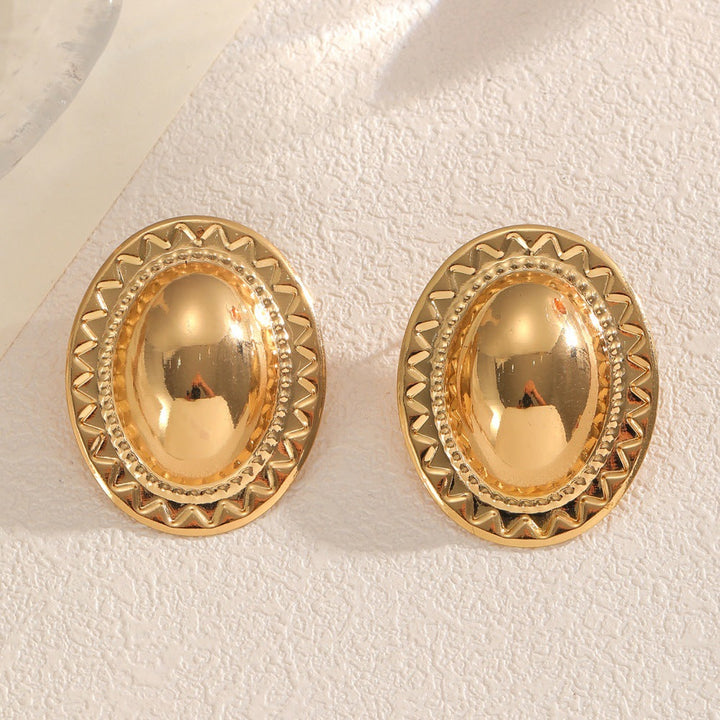 Ladies' earrings in handcrafted vintage style Nin Boutique