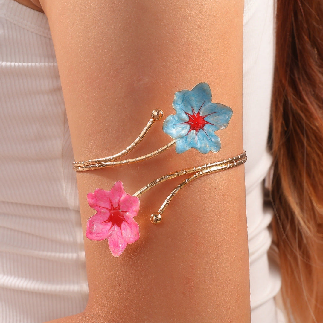 Women's bangle with magnificent floral design Nin Boutique
