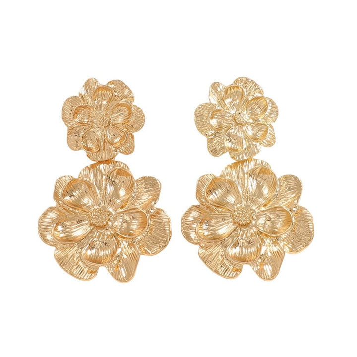 Ladies earrings with artistic floral relief Nin Boutique