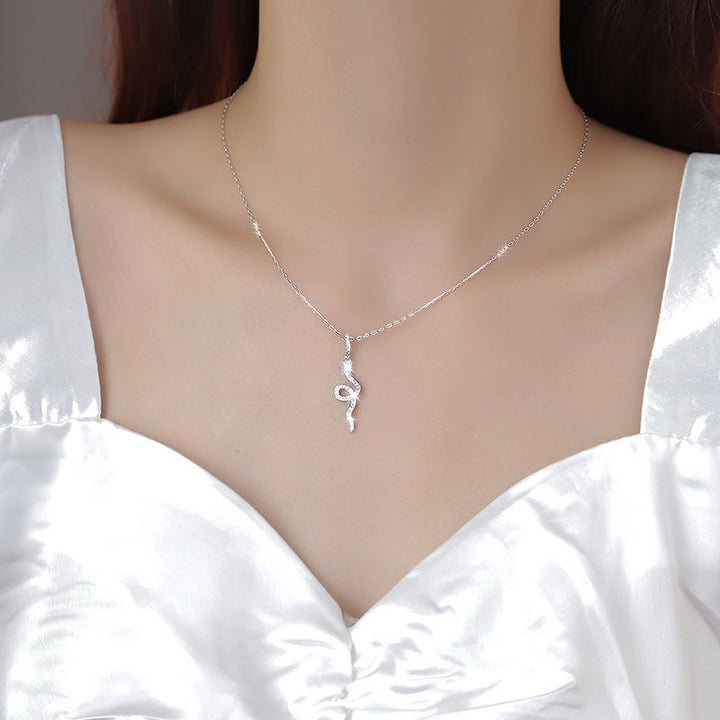 Women's necklace with playful snake pendant and sparkling zirconia Nin Boutique