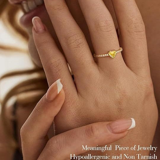 Women's ring with heart cut and sparkling zirconia elements Nin Boutique