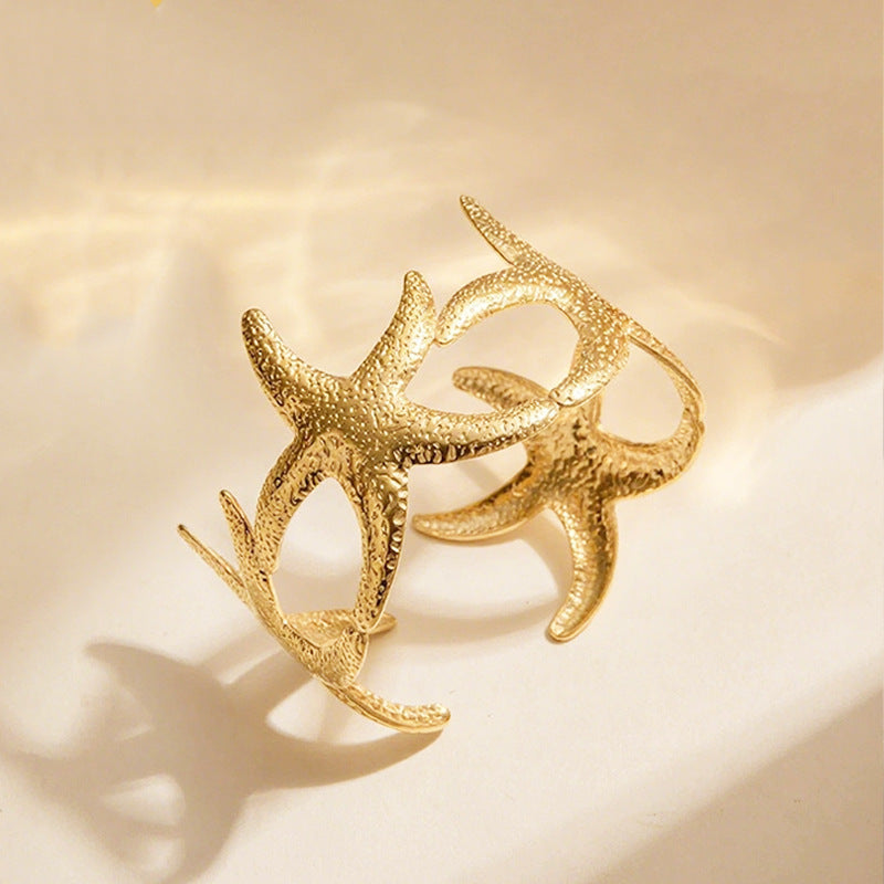 Women's Open Cuff Bracelet with Maritime Shell and Starfish Design Nin Boutique
