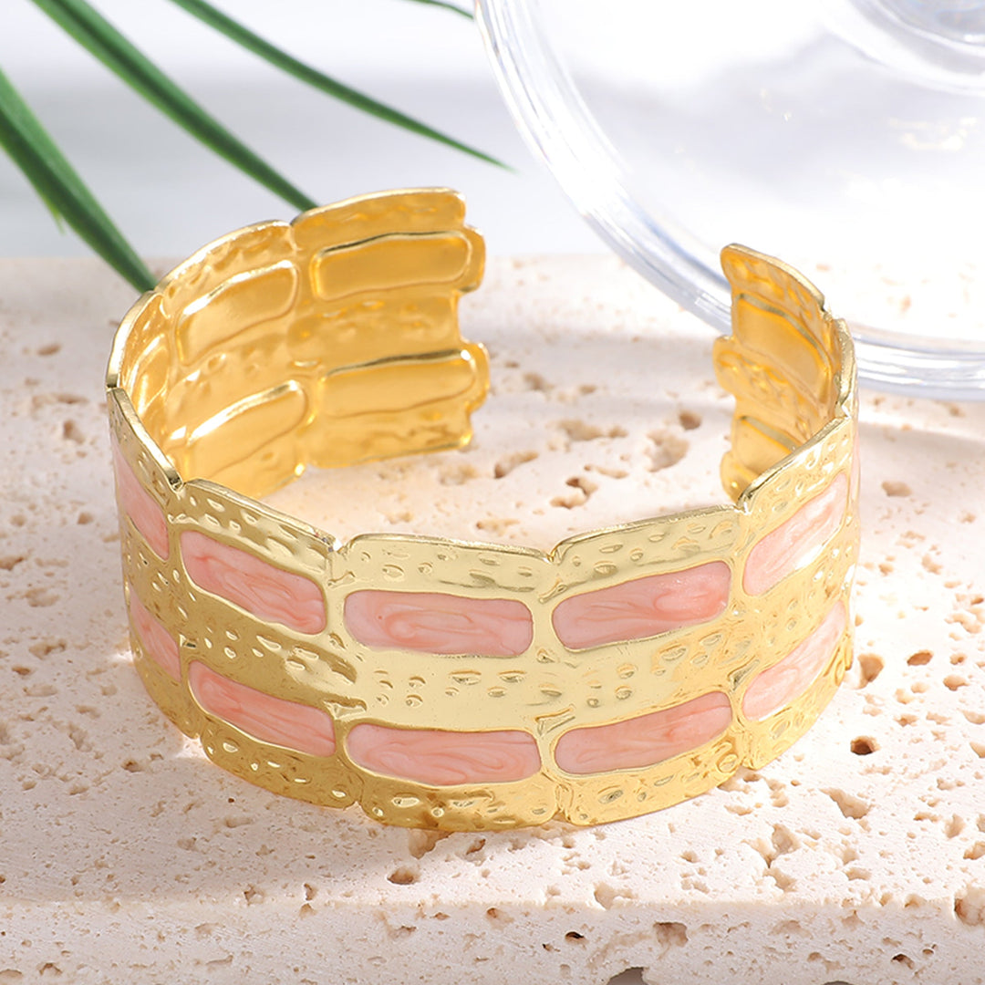 Ladies Elegant and Stylish Arm Cuff Nin Boutique
