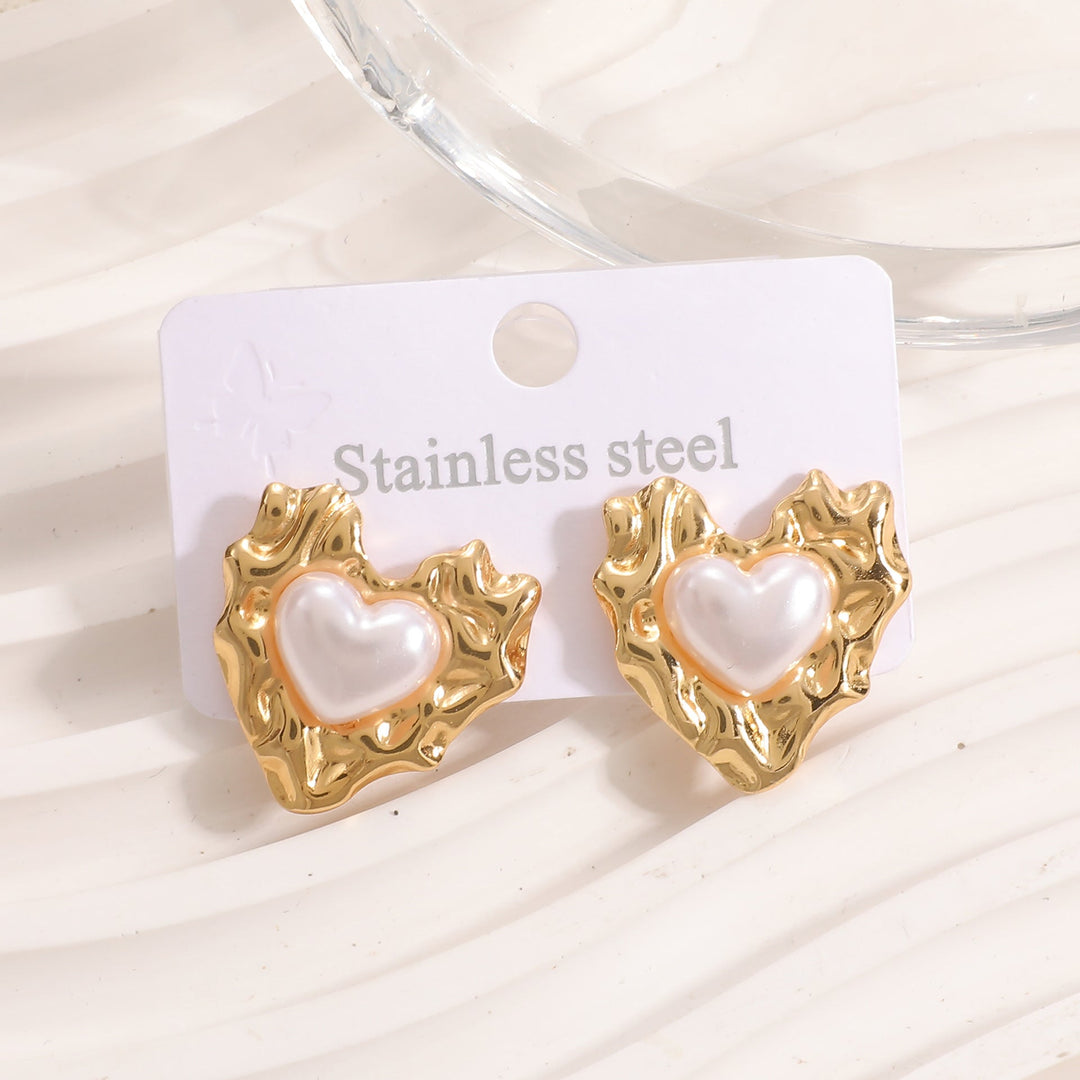 Women’s earrings in stylish heart design Nin Boutique