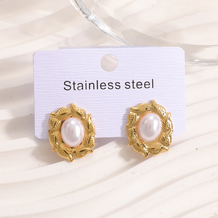 Women’s earrings in stylish heart design Nin Boutique