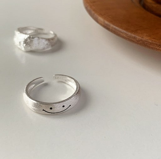 Women's Open Ring with Playful Smiley Motif Nin Boutique