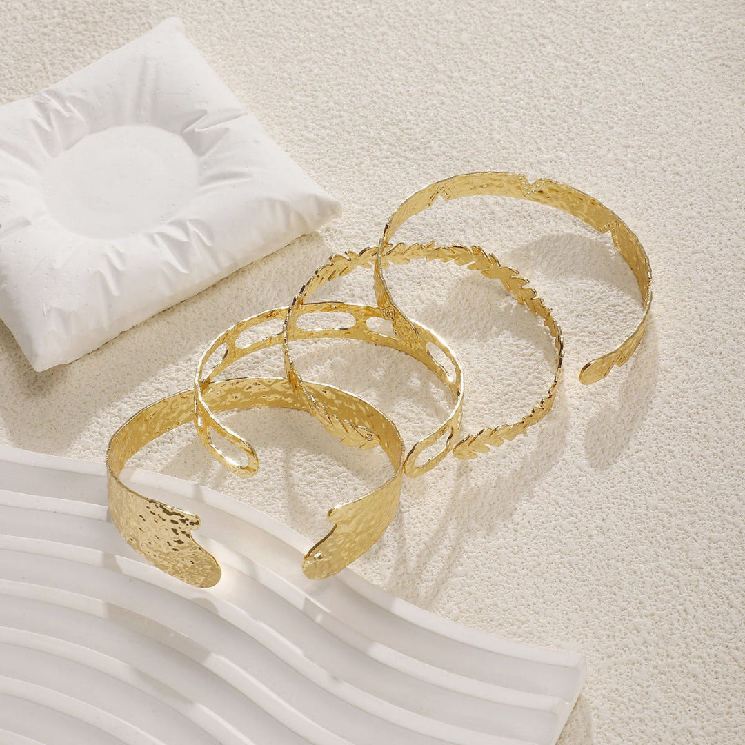 Ladies Open Bangle with Elegant Floral Pattern Nin Boutique