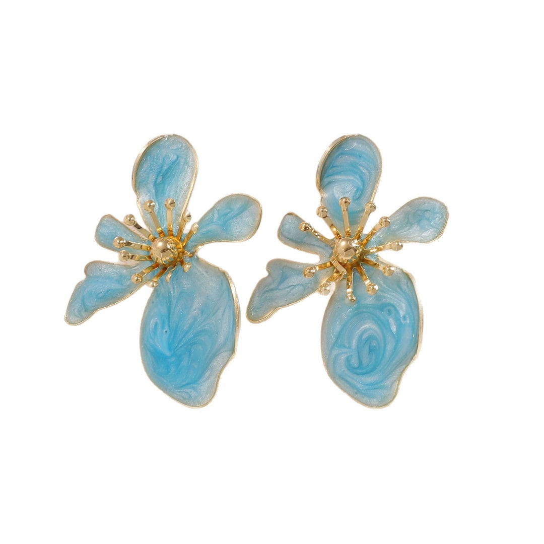 Women's earrings with elaborate floral pattern Nin Boutique