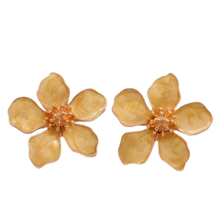 Ladies Earrings in Artistic Flower Style Nin Boutique
