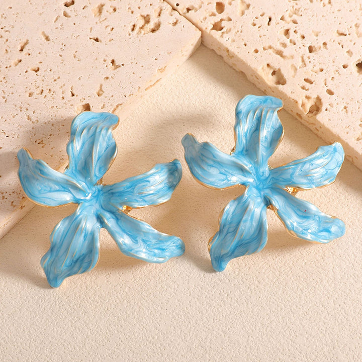 Women's earrings with artistic floral design Nin Boutique