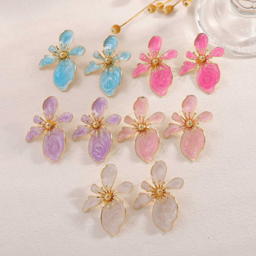 Women's earrings with elaborate floral pattern Nin Boutique