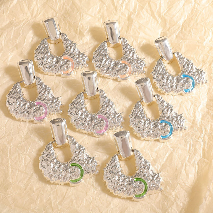 Women's earrings in artistic relief design Nin Boutique