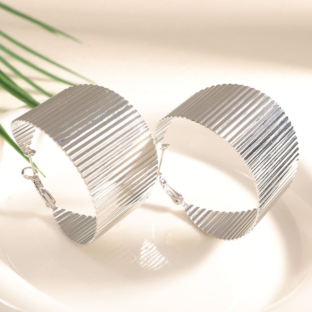 Women's jewelry bracelet with unique ribbed pattern Nin Boutique