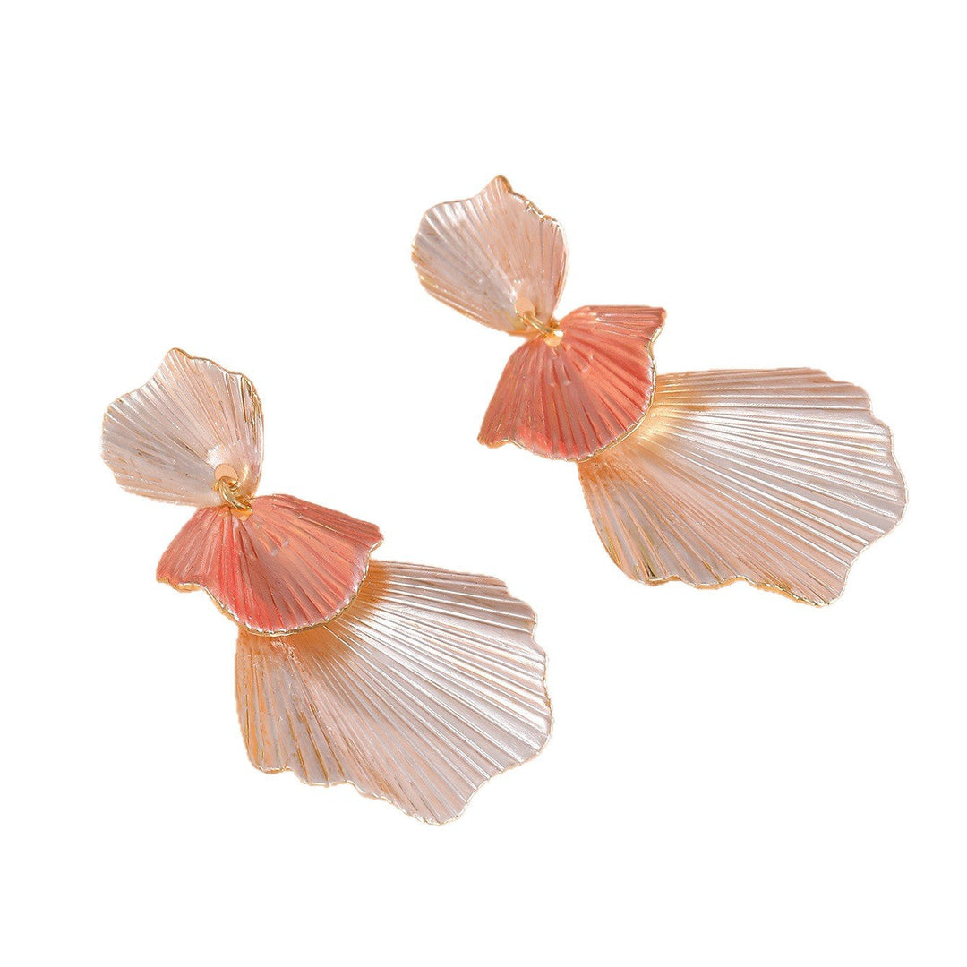 Women's earrings in ornate petal design Nin Boutique
