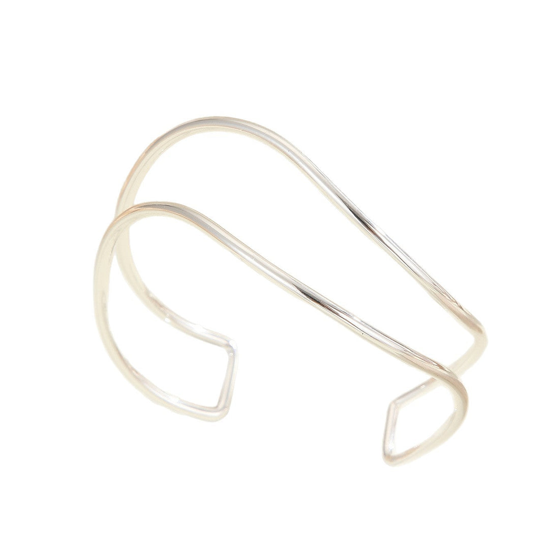 Ladies Open Bangle in Elegant Wave Design Nin Boutique