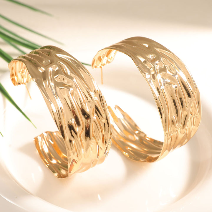 Women's jewelry bracelet with unique ribbed pattern Nin Boutique