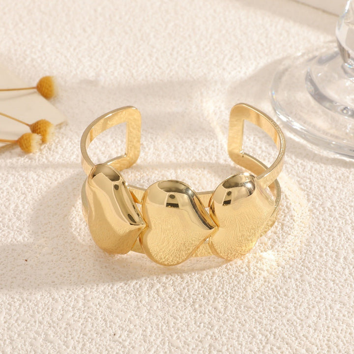 Women Open Cuff Bracelet with High-Quality Heart Design Nin Boutique